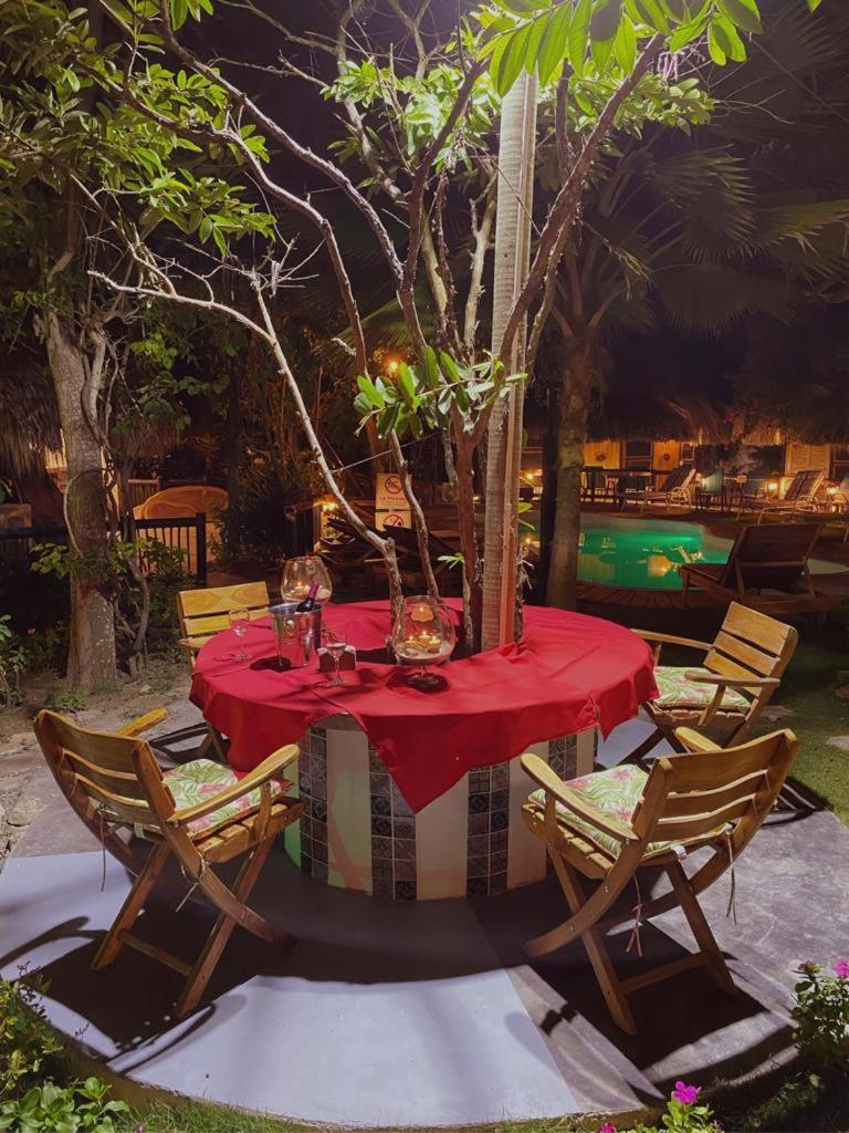 Bikini Hotel & Pool Palomino Εξωτερικό φωτογραφία