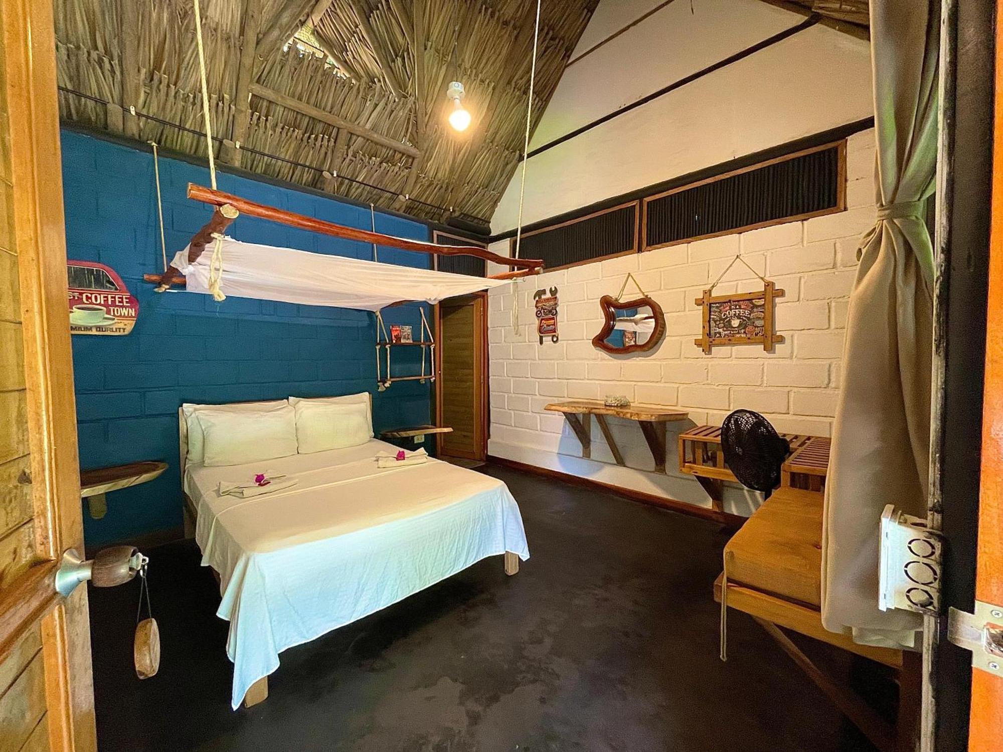 Bikini Hotel & Pool Palomino Εξωτερικό φωτογραφία